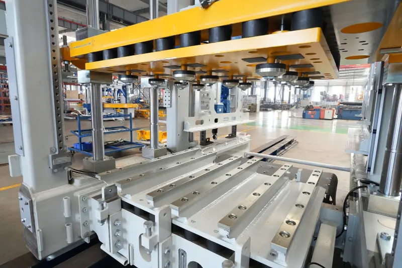Tecnología alemana en las líneas de producción de ladrillos inteligentes de QGM